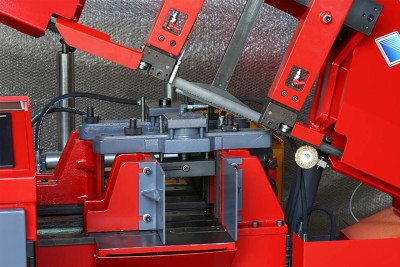 Будкрам купить Автоматическая ленточная пила по металлу Karmetal WOS 280x300 Автоматическая ленточная пила по металлу Karmetal WOS 280x300 4