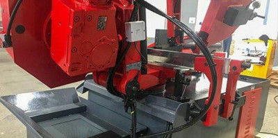 Будкрам купить Полуавтоматическая ленточная пила по металлу Karmetal KDG 400x580 Полуавтоматическая ленточная пила по металлу Karmetal KDG 400x580 5