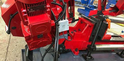 Будкрам купить Полуавтоматическая ленточная пила по металлу Karmetal KSA 300x400 Полуавтоматическая ленточная пила по металлу Karmetal KSA 300x400 9