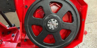 Будкрам купить Полуавтоматическая ленточная пила по металлу Karmetal KSA 300x400 Полуавтоматическая ленточная пила по металлу Karmetal KSA 300x400 10