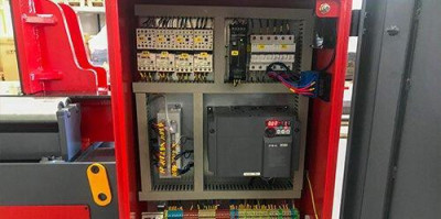 Будкрам купить Полуавтоматическая ленточная пила по металлу Karmetal KSA 500x650 Полуавтоматическая ленточная пила по металлу Karmetal KSA 500x650 8