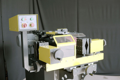 Будкрам купити Комбінований шліфувальний верстат для труб та профілів Tugra Makina TT 140 Комбінований шліфувальний верстат для труб та профілів Tugra Makina TT 140 2