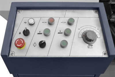 Будкрам купити Напівавтоматична стрічкова пилка CORMAK H-50/70 Напівавтоматична стрічкова пилка CORMAK H-50/70 3