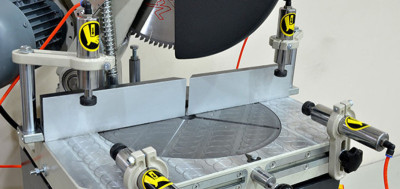 Будкрам купити Ручна торцювальна пилка для різання алюмінію Tugra Makina DK 400 Ручна торцювальна пилка для різання алюмінію Tugra Makina DK 400 2