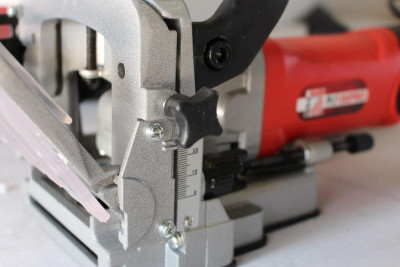 Будкрам купити Фрезер для з'єднань Holzmann PJ 100PRO Фрезер для з'єднань Holzmann PJ 100PRO 10