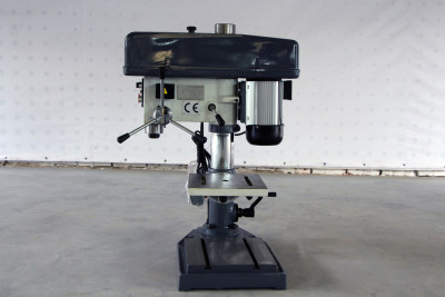 Будкрам купити Настільний свердлильний верстат CORMAK W25 Настільний свердлильний верстат CORMAK W25 4