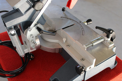 Будкрам купити Пила торцювальна по металу (портативна) Fen-is FN 320 Пила торцювальна по металу (портативна) Fen-is FN 320 6