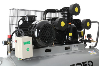 Будкрам купити Компресор Tagred 300L TA311B Компресор Tagred 300L TA311B 6