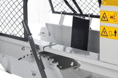 Будкрам купити Напівавтоматична машина для різання та розколу дров Lumag SSA 400Z Напівавтоматична машина для різання та розколу дров Lumag SSA 400Z 4