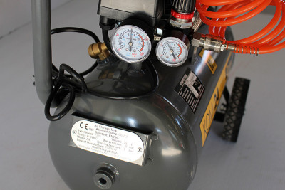 Будкрам купити Компресор Lumag KOM 24 Компресор Lumag KOM 24 7