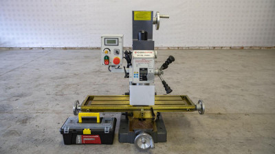 Будкрам купити Фрезерний верстат CORMAK HK-25L Vario Фрезерний верстат CORMAK HK-25L Vario 3