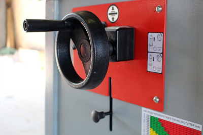 Будкрам купити Фрезерний верстат дерева Holzmann FS 160SOLID 230 В Фрезерний верстат дерева Holzmann FS 160SOLID 230 В 7