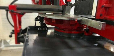 Будкрам купить Полуавтоматическая ленточная пила по металлу Karmetal KDG 300x500 Полуавтоматическая ленточная пила по металлу Karmetal KDG 300x500 8