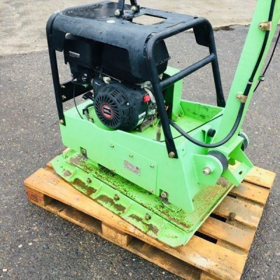 Будкрам купити Віброплита Zipper ZI-RPE330G Віброплита Zipper ZI-RPE330G 6