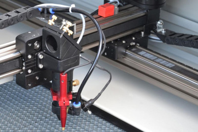 Будкрам купить Лазер Cormak CO2 LC1390Z Лазер Cormak CO2 LC1390Z 2