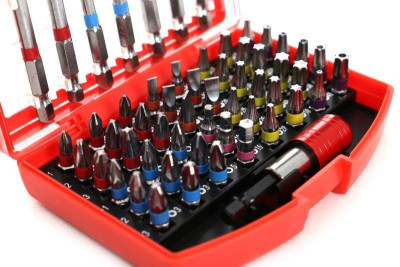 Будкрам купити Набір біт із 56 предметів TORX, 1/4 - 25мм, 75мм TAGRED TA1206 Набір біт із 56 предметів TORX, 1/4 - 25мм, 75мм TAGRED TA1206 4