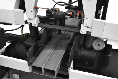 Будкрам купити Автоматичний стрічкопильний верстат CORMAK H260SA Автоматичний стрічкопильний верстат CORMAK H260SA 4