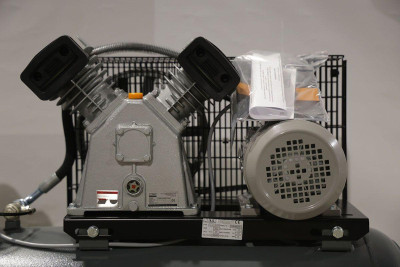 Будкрам купити Компресор поршневий WALTER GK 420-2,2/100 P Компресор поршневий WALTER GK 420-2,2/100 P 3