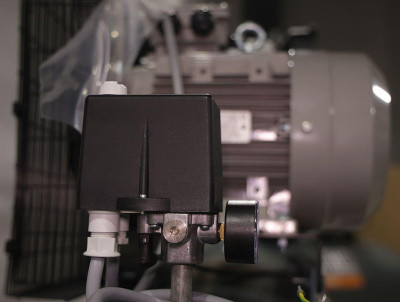 Будкрам купити Компресор поршневий WALTER GK 880-5,5/500 P Компресор поршневий WALTER GK 880-5,5/500 P 6