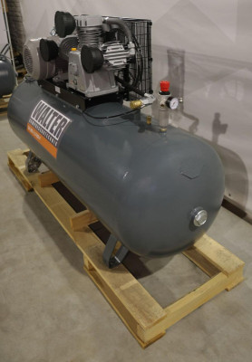 Будкрам купити Компресор поршневий WALTER GK 880-5,5/500 P Компресор поршневий WALTER GK 880-5,5/500 P 10