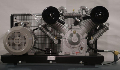 Будкрам купити Компресор поршневий WALTER GK 1400-7,5/500 P Компресор поршневий WALTER GK 1400-7,5/500 P 5