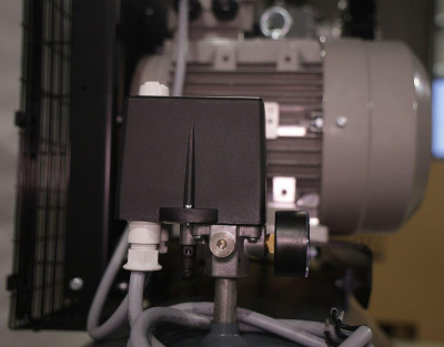 Будкрам купити Компресор поршневий WALTER GK 1400-7,5/500 P Компресор поршневий WALTER GK 1400-7,5/500 P 10