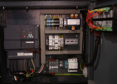 Будкрам купить Винтовой компрессор с ременным приводом и инвертором WALTER SF 15 SXP Винтовой компрессор с ременным приводом и инвертором WALTER SF 15 SXP 8