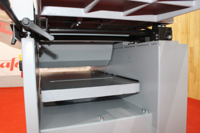 Будкрам купити Фугувально-рейсмусовий верстат Stomana FS 41N Фугувально-рейсмусовий верстат Stomana FS 41N 4