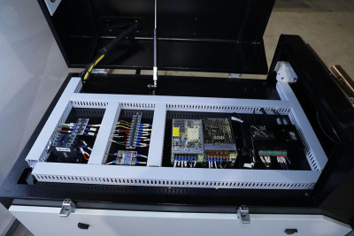 Будкрам купити Лазерний зварювальний апарат CORMAK WL2000 Лазерний зварювальний апарат CORMAK WL2000 6