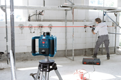 Будкрам купить Bosch Нивелир лазерный ротационный Professional GRL 300 HV, 60м/з приймачем 300м, ±0.1мм/м, 150/300/600 об/мин, IP54, 1.8кг, кейс, приемник LR1, пульт RC1, держатель WM4, ЗУ, очки, мишень Bosch Нивелир лазерный ротационный Professional GRL 300 HV, 60м/з приймачем 300м, ±0.1мм/м, 150/300/600 об/мин, IP54, 1.8кг, кейс, приемник LR1, пульт RC1, держатель WM4, ЗУ, очки, мишень 4