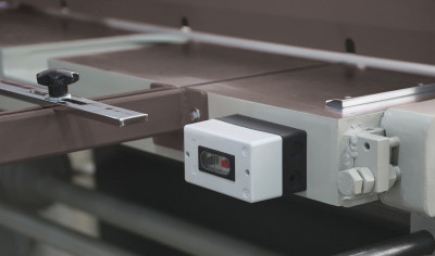 Будкрам купити Гільйотинні ножиці Ckemsa EMGA 1320×2,5 мм Гільйотинні ножиці Ckemsa EMGA 1320×2,5 мм 9