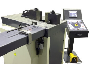 Будкрам купити Горизонтальний гідравлічний прес Isitan HP 40 Горизонтальний гідравлічний прес Isitan HP 40 5