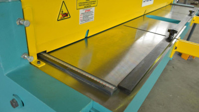 Будкрам купити Гільйотинні ножиці Ckemsa ERGM 2020 × 2,0 мм Гільйотинні ножиці Ckemsa ERGM 2020 × 2,0 мм 2