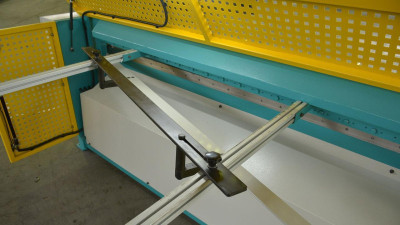 Будкрам купити Гільйотинні ножиці Ckemsa ERGM 2020 × 2,0 мм Гільйотинні ножиці Ckemsa ERGM 2020 × 2,0 мм 6