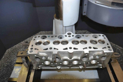 Будкрам купити Верстат для шліфування та фрезерування площини ГБЦ та БЦ Carmec SG-330 Верстат для шліфування та фрезерування площини ГБЦ та БЦ Carmec SG-330 4