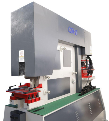 Будкрам купити Гідравлічні прес-ножиці MAST Metalltechnik Q35Y-25 Гідравлічні прес-ножиці MAST Metalltechnik Q35Y-25 3