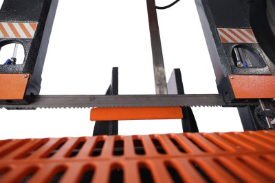 Будкрам купити Напівавтоматична двоколонна стрічкова пилка DISPA MAKINA D-Y 550 Напівавтоматична двоколонна стрічкова пилка DISPA MAKINA D-Y 550 10