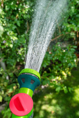 Будкрам купити Verto Зрошувач ручний з контейнером, пінорозпилювач, плавне регулювання, багатофункціональний Verto Зрошувач ручний з контейнером, пінорозпилювач, плавне регулювання, багатофункціональний 10