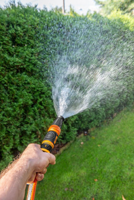 Будкрам купить Neo Tools Набор для полива 3/4", ороситель ручной прямой, 2 коннектора для шланга, коннектор для крана 3/4"-1" Neo Tools Набор для полива 3/4", ороситель ручной прямой, 2 коннектора для шланга, коннектор для крана 3/4"-1" 2