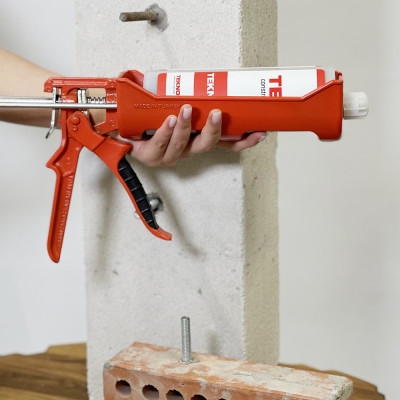 Будкрам купити Хімічний анкер Teknobond 400 S епоксидно-акрилатний, швидкотвердіє, 345 мл. TEKNO Хімічний анкер Teknobond 400 S епоксидно-акрилатний, швидкотвердіє, 345 мл. TEKNO 4