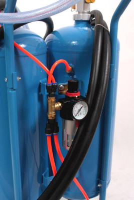 Будкрам купити Піскоструминний пристрій з баком Bass Polska BP-4252 Піскоструминний пристрій з баком Bass Polska BP-4252 3