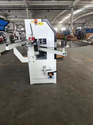 Будкрам купити Кромкооблицювальний верстат MAST Holztechnik K306 Кромкооблицювальний верстат MAST Holztechnik K306 4