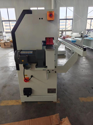 Будкрам купити Кромкооблицювальний верстат MAST Holztechnik K306 Кромкооблицювальний верстат MAST Holztechnik K306 8