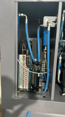 Будкрам купити Гвинтовий компресор 16 бар Mast LZN20-16VSD COMBO inverter (Осушувач + ресивер 500 л) Гвинтовий компресор 16 бар Mast LZN20-16VSD COMBO inverter (Осушувач + ресивер 500 л) 9