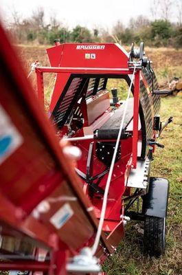 Будкрам купити Напівавтоматична машина для різання та розколу дров Brugger SA48 Pro Напівавтоматична машина для різання та розколу дров Brugger SA48 Pro 6