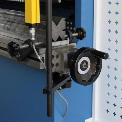 Будкрам купить Гидравлический листогибочный пресс с ЧПУ PBO-3216-CNC OT-41 Гидравлический листогибочный пресс с ЧПУ PBO-3216-CNC OT-41 3