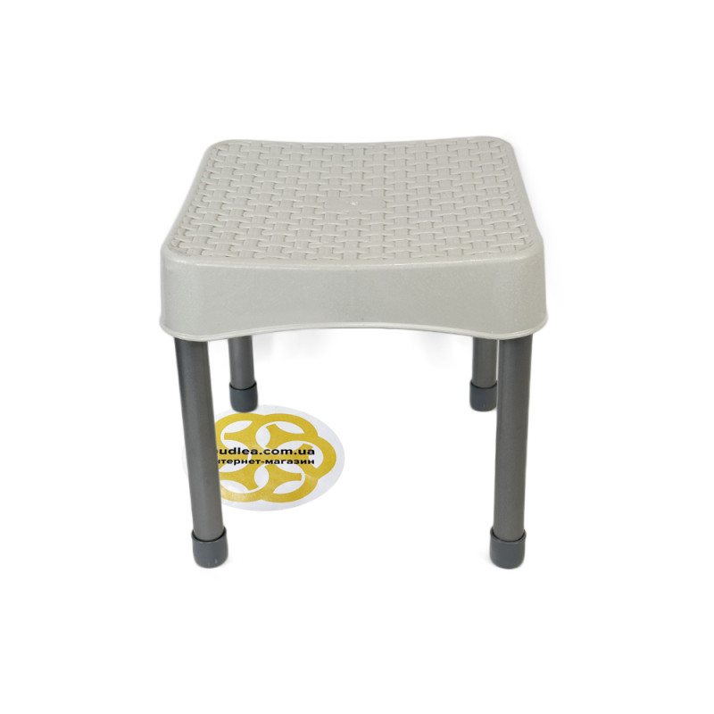 Будкрам купити Табурет пластиковий RATTAN MIDDLE з металевими ніжками Sanpreis