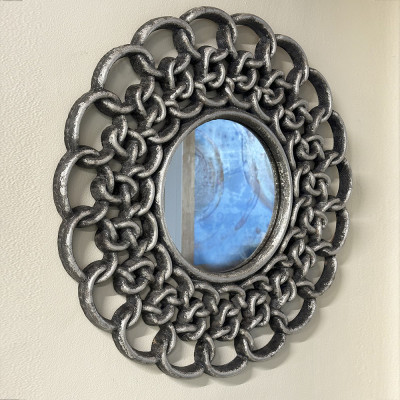 Будкрам купити Дзеркало кругле Ланцюги Ø65 см настінне велике, різьблена рама МДФ Sanpreis Дзеркало кругле Ланцюги Ø65 см настінне велике, різьблена рама МДФ Sanpreis 4