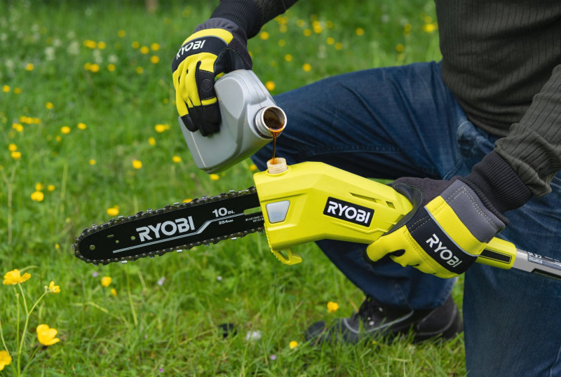 Будкрам купить Ryobi Высоторез цепной аккумуляторный Max Power RY36PP25A-0 36В шина 25см длина 3м 4.3кг (без АКБ и ЗУ)