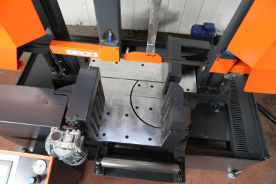 Будкрам купити Автоматична двоколонна стрічкова пилка DISPA MAKINA D-O 550 Автоматична двоколонна стрічкова пилка DISPA MAKINA D-O 550 6